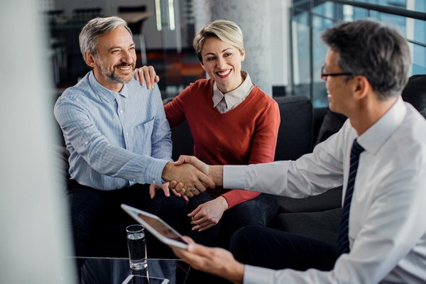 como captar clientes para seguros